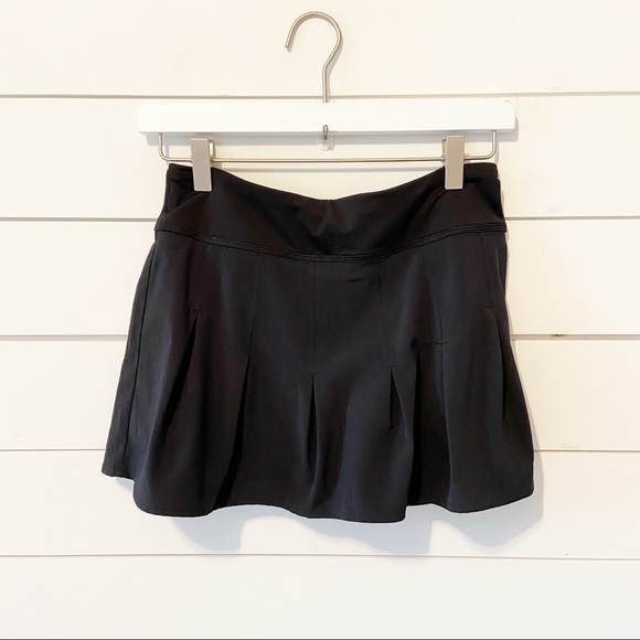 Athleta | Black Pleated Athletic Skort - Picture 1 of 10